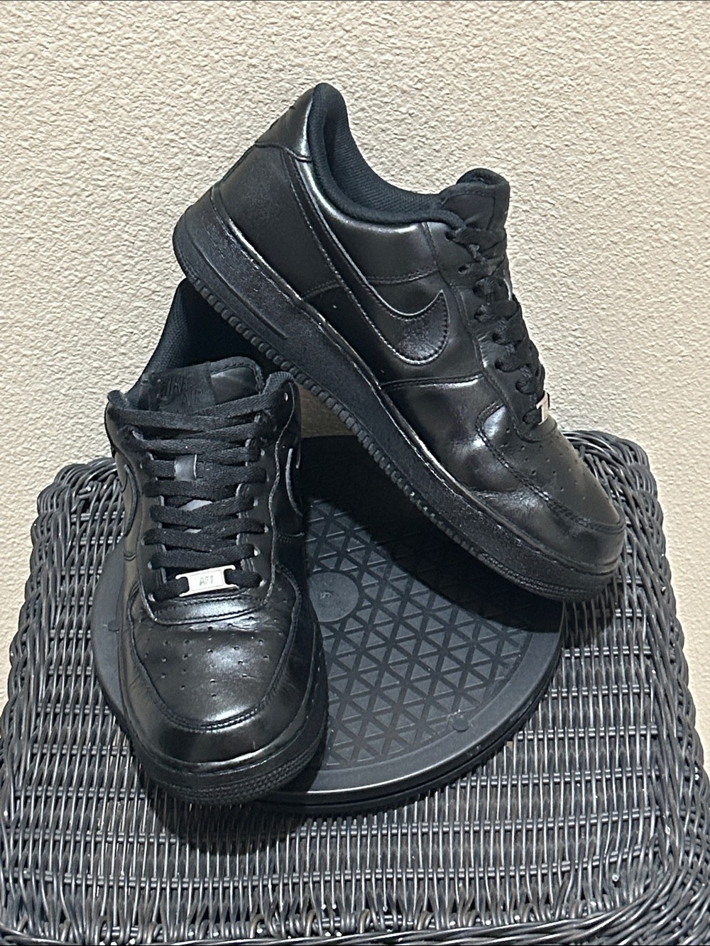 Size 9 Nike Air Force 1 Low ‘07 315122-001